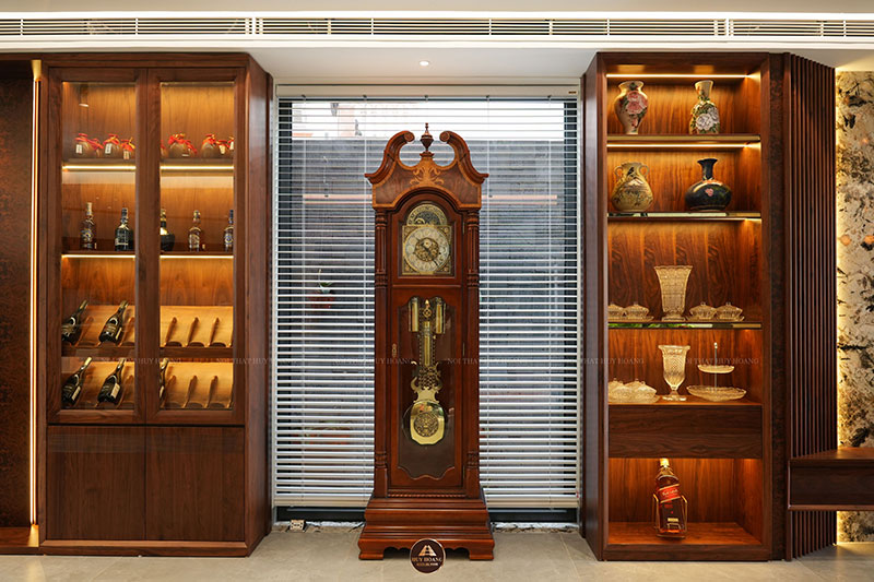 quy trình sửa chữa tủ rượu vang