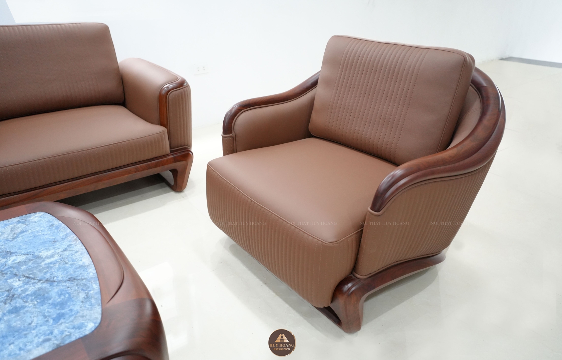 Sofa gỗ óc chó Avalon 44