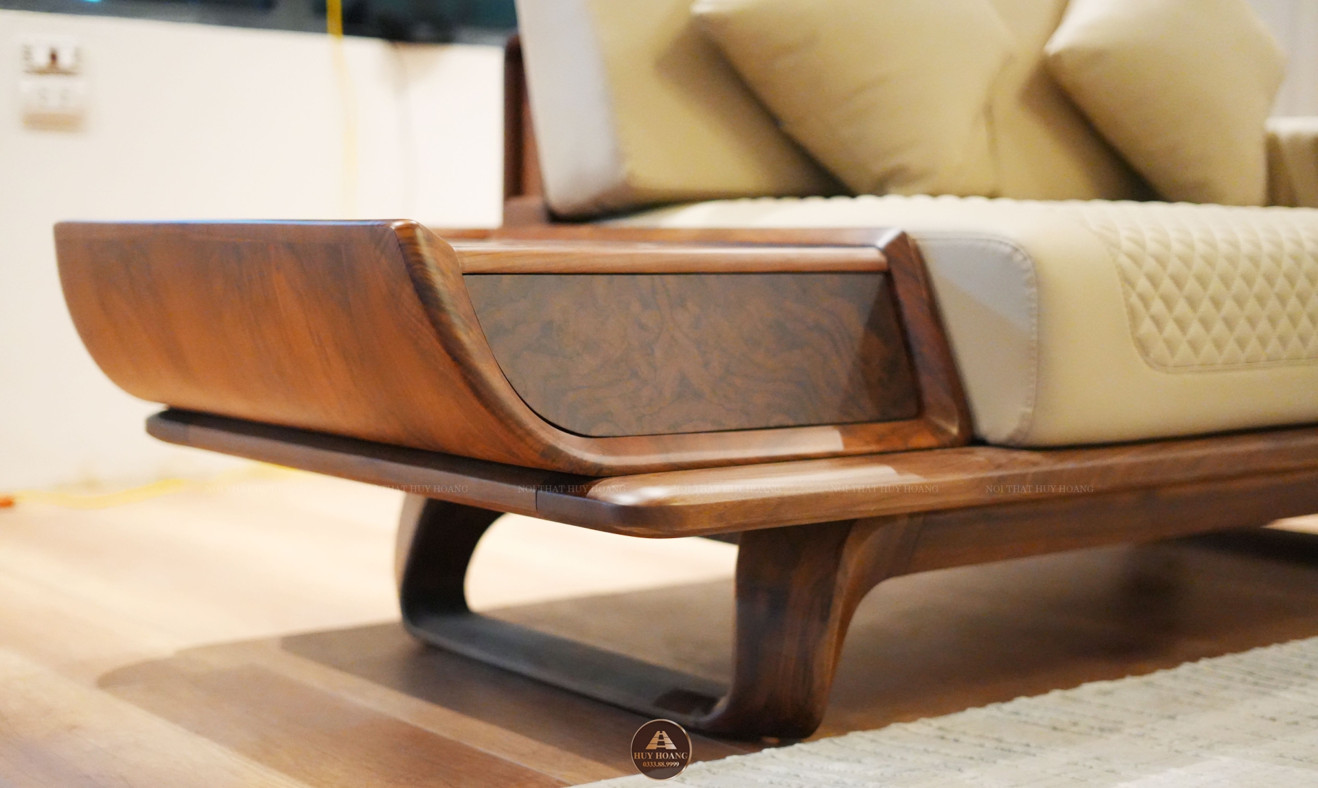 Sofa gỗ óc chó Avalon 45