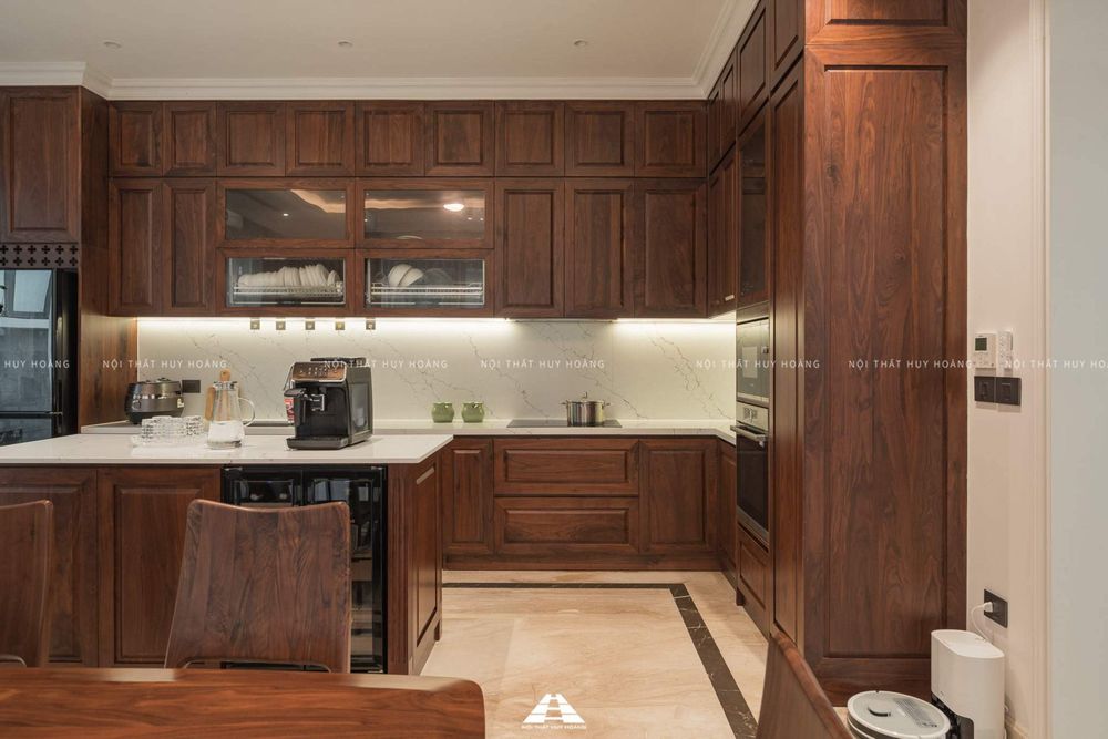 Thiết kế nội thất gỗ óc chó biệt thự Nguyệt Quế Vinhomes Riverside The Harmony