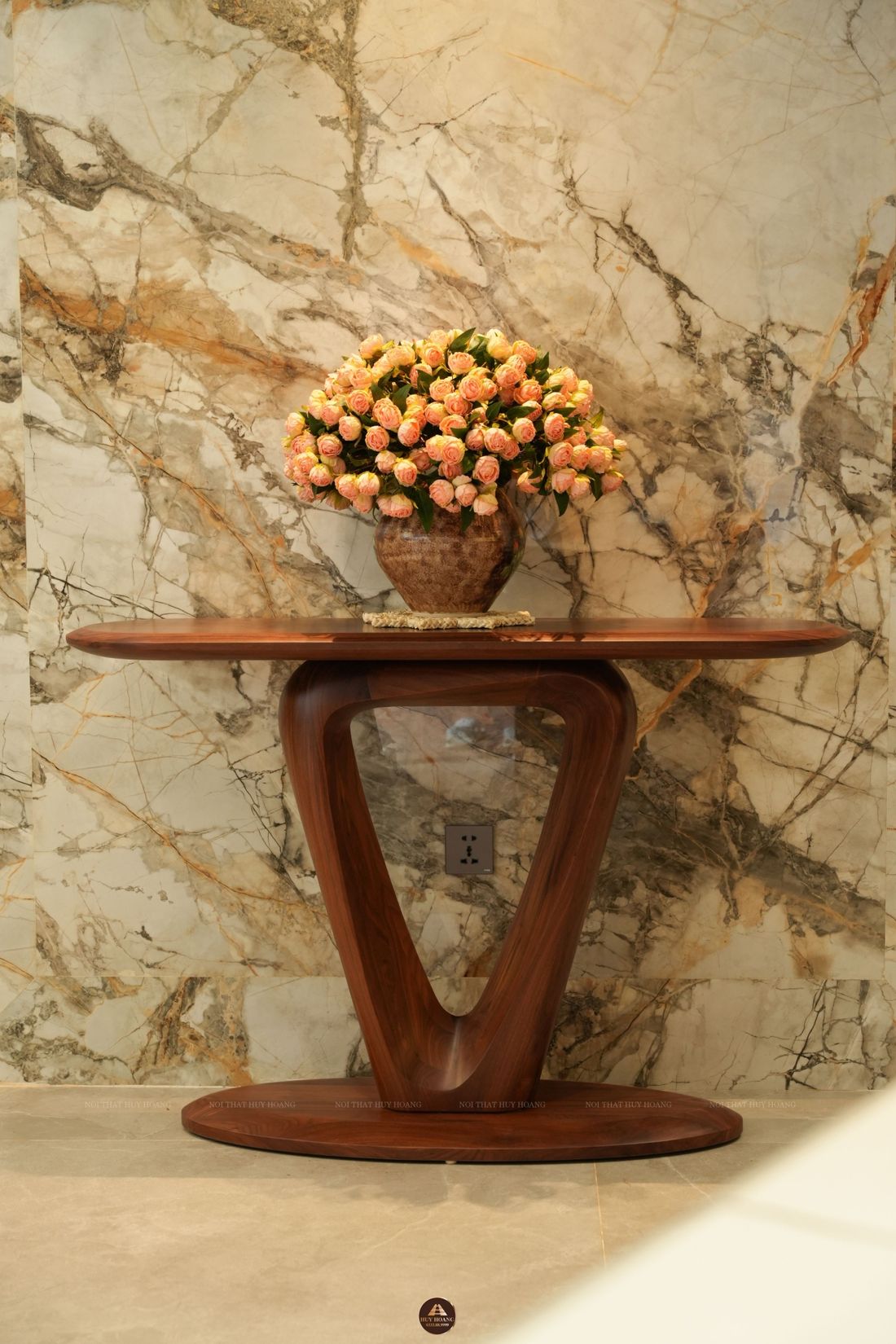 THIẾT KẾ NỘI THẤT GỖ ÓC CHÓ VILLA MỸ ĐÌNH