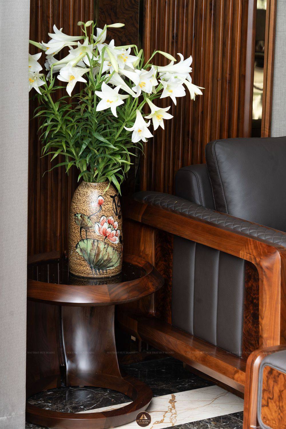 THIẾT KẾ NỘI THẤT GỖ ÓC CHÓ VILLA ĐÔNG ANH