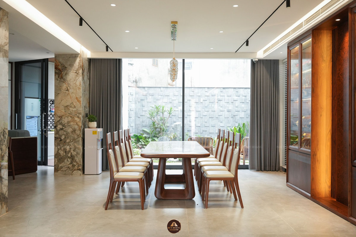 ghế ăn và bàn ăn gỗ óc chó