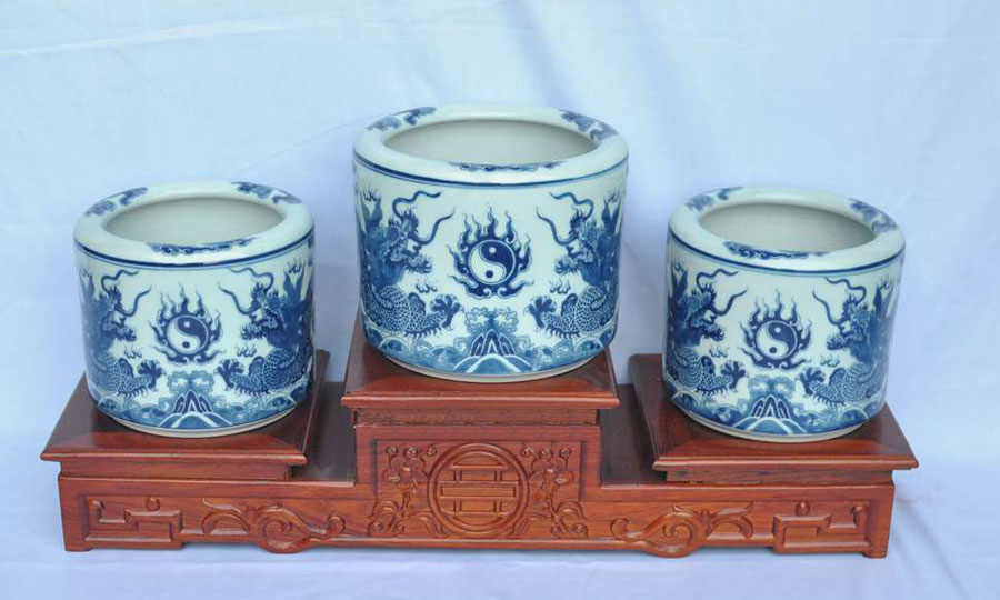Kích thước bát hương bàn thờ gia tiên