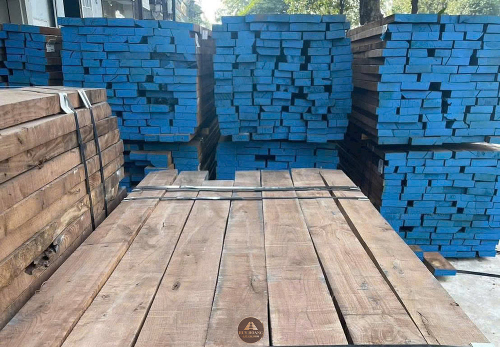 so sánh gỗ óc chó và gỗ hương