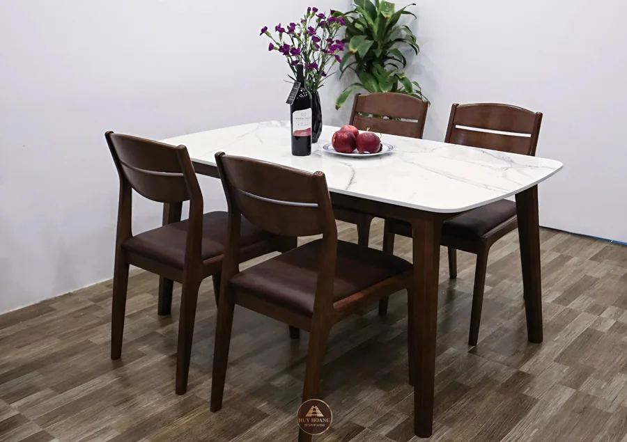 b&aacute;o gi&aacute; b&agrave;n ăn gỗ &oacute;c ch&oacute; 4 ghế