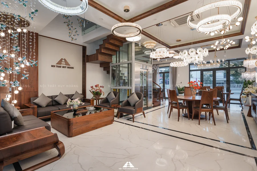 Showroom b&agrave;n ăn gỗ &oacute;c ch&oacute; của Huy Ho&agrave;ng tại Hải Ph&ograve;ng