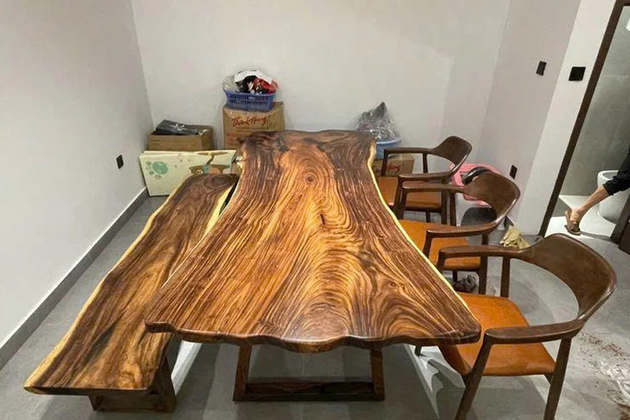 ưu điểm của b&agrave;n ăn gỗ &oacute;c ch&oacute; nguy&ecirc;n tấm