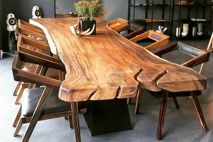 B&aacute;o gi&aacute; b&agrave;n ăn gỗ &oacute;c ch&oacute; nguy&ecirc;n tấm