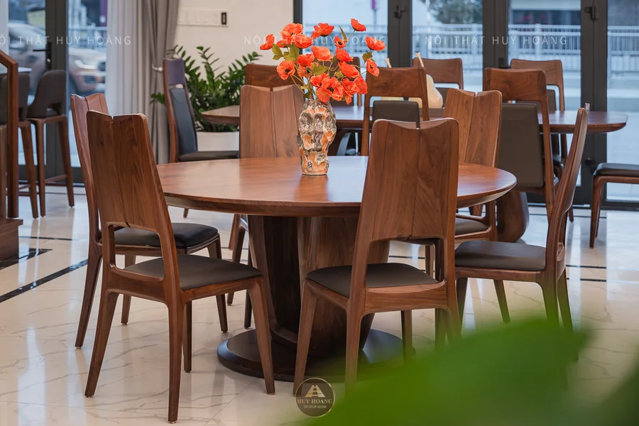 hướng đặt b&agrave;n ăn gỗ &oacute;c ch&oacute; theo mệnh gia chủ