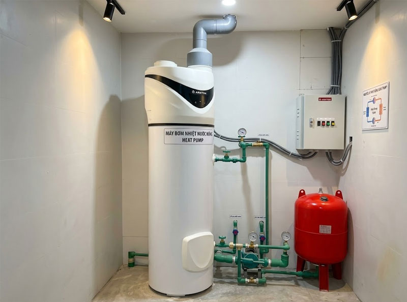 M&aacute;y bơm nhiệt nước n&oacute;ng Heat Pump