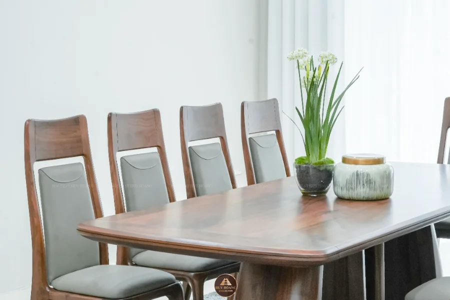 Gỗ &oacute;c ch&oacute; tự nhi&ecirc;n cho ph&eacute;p chế t&aacute;c c&aacute;c đường cong mềm mại m&agrave; vẫn giữ được vẻ đẹp của hệ v&acirc;n