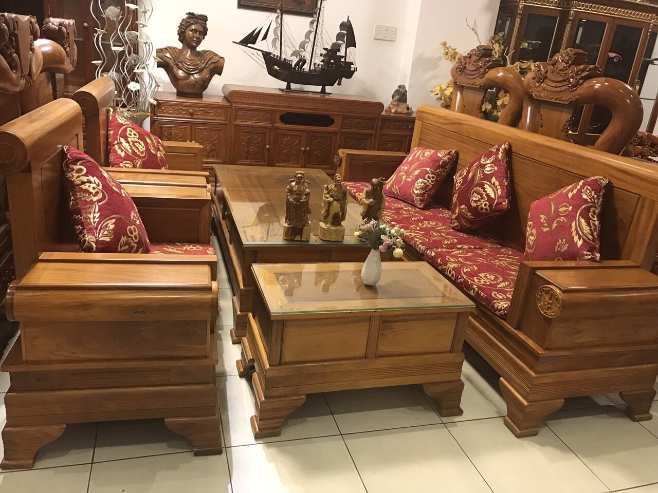 sofa gỗ gõ đỏ