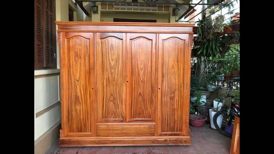 tủ quần áo gỗ gõ đỏ hiện đại