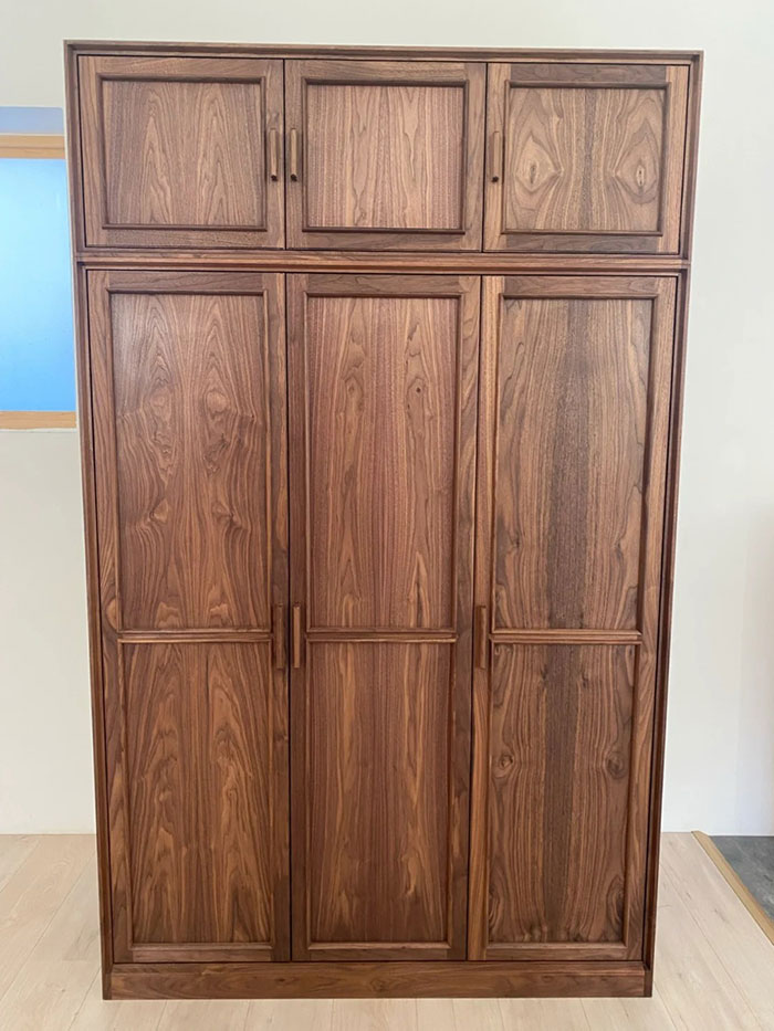 tủ quần áo 3 buồng gỗ óc chó