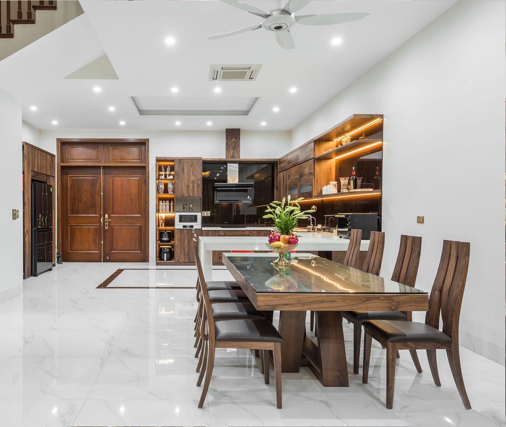 Thiết kế bàn ăn chữ nhật với góc cạnh vuông vắn
