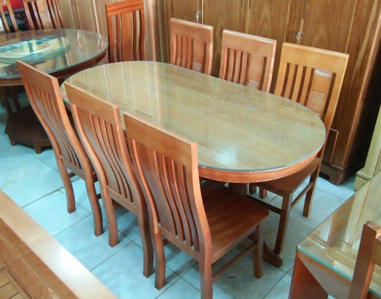 Bàn ăn gỗ sồi
