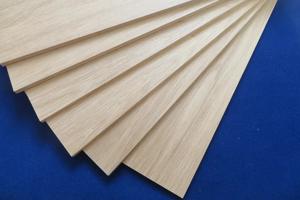 Nguồn gốc của gỗ sồi Nga, Bàn ăn gỗ sồi Nga