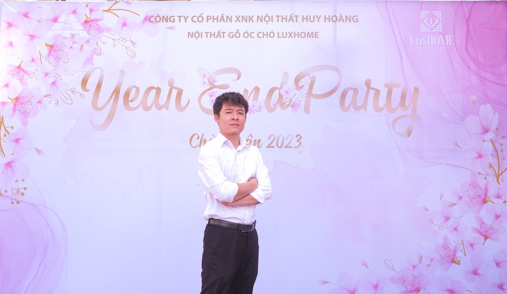 nội thất gỗ óc chó luxhome