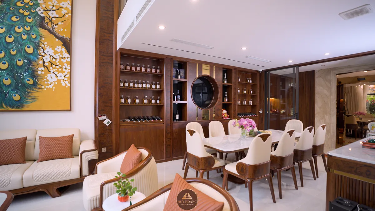 Thiết kế thi công nội thất gỗ óc chó Amber House – Không gian sống chuẩn nghỉ dưỡng