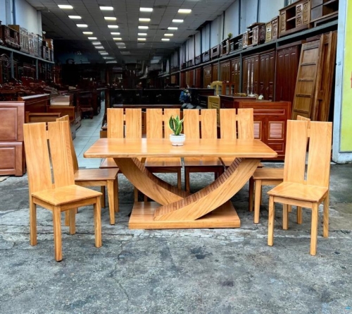 So sánh gỗ óc chó và gỗ gõ đỏ| Đối đầu vẻ đẹp tinh xảo và sự độc đáo