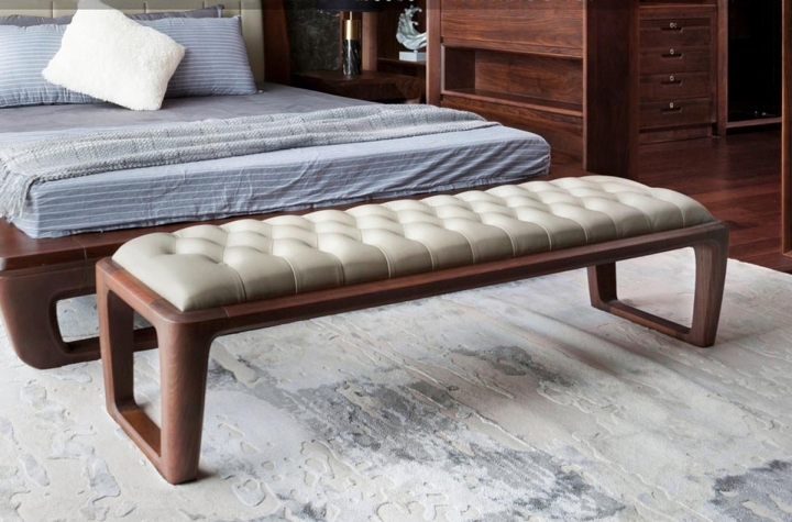 Táp đuôi giường gỗ óc chó